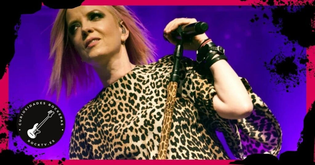 Shirley Manson de Garbage al micro