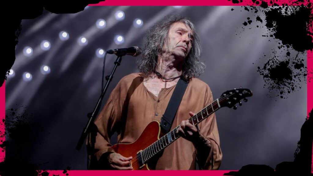 Robe Iniesta con camiseta